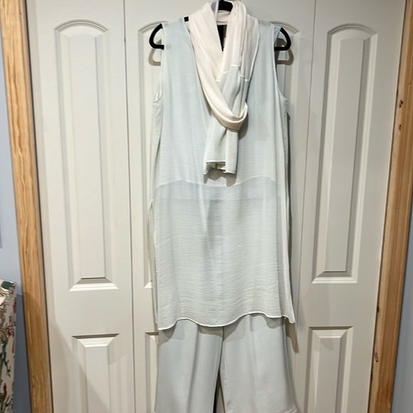 Eileen Fisher Pants - Eileen Fisher four piece mist set pants and tank size medium overlay size large